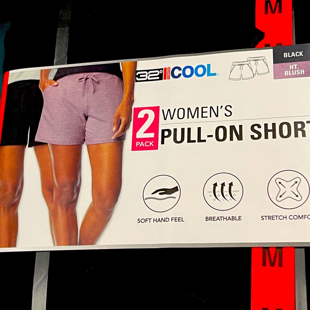32* degree cool New Women shorts 2 pack